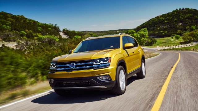 Volkswagen Atlas (Teramont) Review: A Big Family SUV Driven