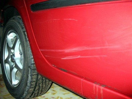 DIY Cosmetic Body Repair: Fixing Minor Scratches at Home